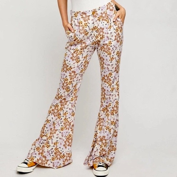 Free People Floral Flare Boho Pants Sz. Small - Picture 2 of 10
